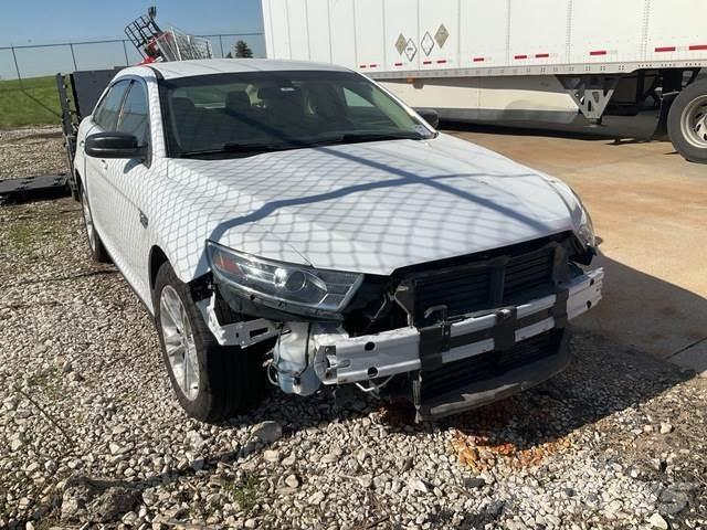 Ford Taurus Lengvieji automobiliai