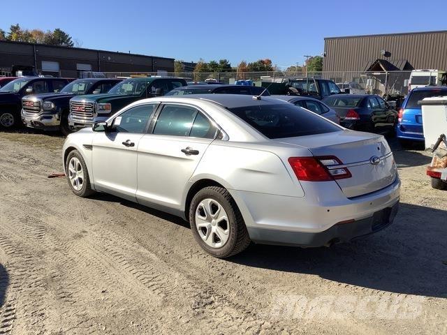 Ford Taurus Lengvieji automobiliai