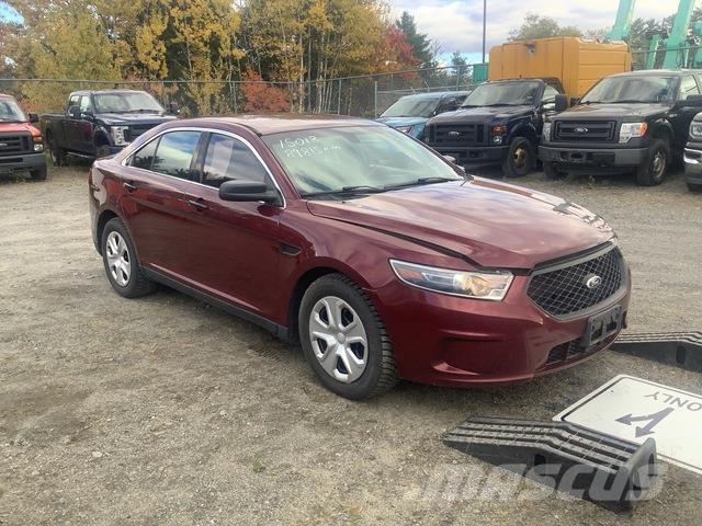Ford Taurus Lengvieji automobiliai