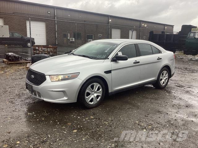 Ford Taurus Lengvieji automobiliai