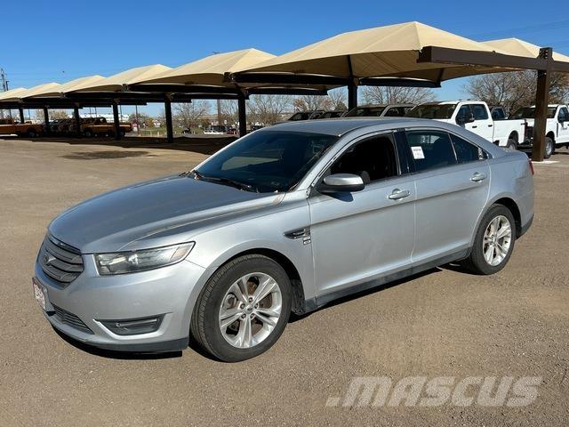 Ford Taurus Lengvieji automobiliai
