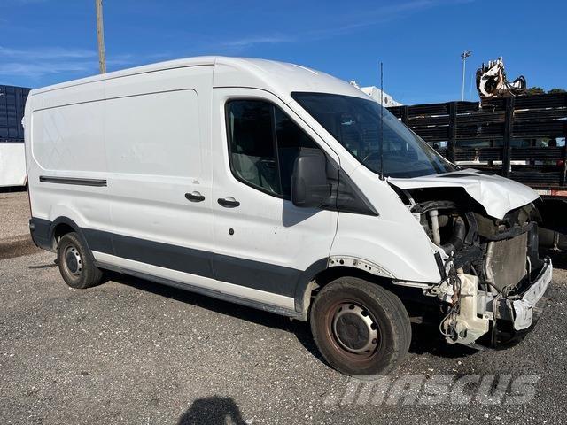 Ford Transit Krovininiai furgonai