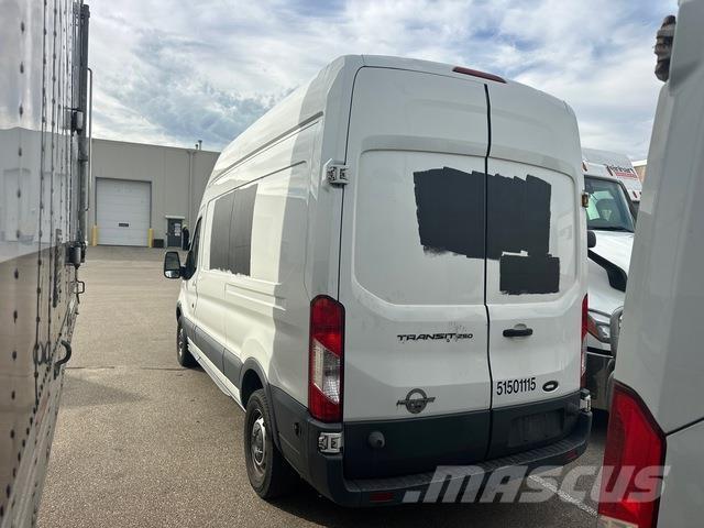 Ford Transit Krovininiai furgonai