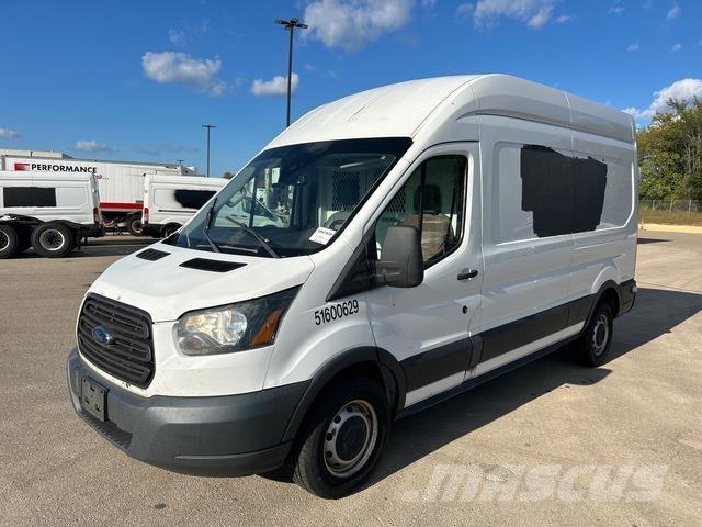 Ford Transit Krovininiai furgonai