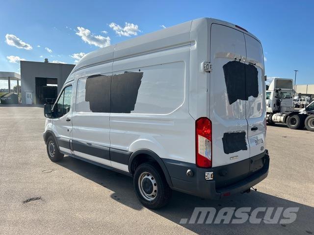 Ford Transit Krovininiai furgonai