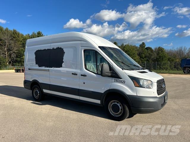 Ford Transit Krovininiai furgonai