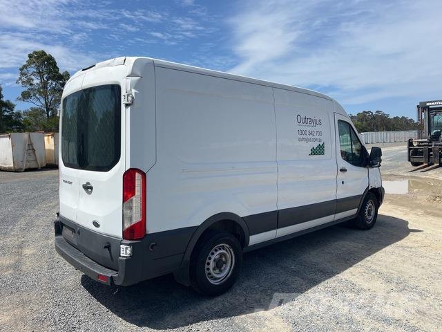 Ford Transit Krovininiai furgonai