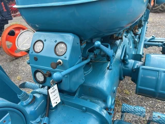 Fordson Major Statyba - Kita