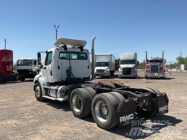 Freightliner  Naudoti vilkikai