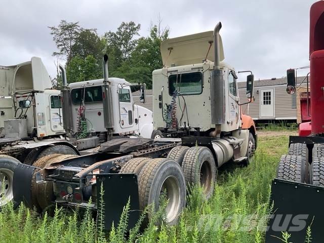 Freightliner  Naudoti vilkikai