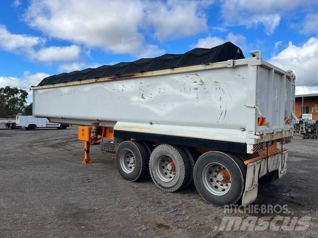  Freightmaster Savivartės priekabos