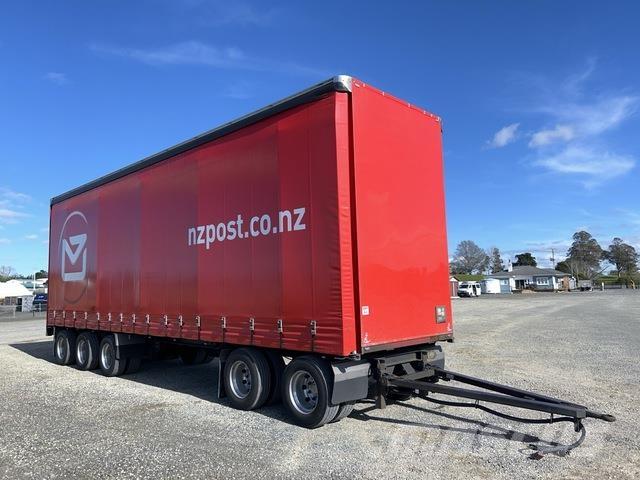 Fruehauf  Priekabos su tentu