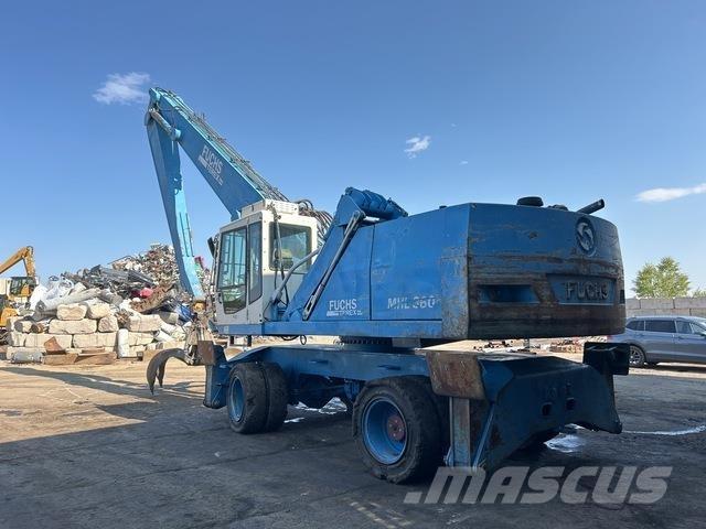 Fuchs MHL360 Atliekų / pramoniniai krautuvai