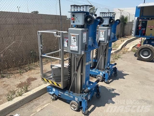 Genie AWP-25S Vertikalūs stiebiniai keltuvai