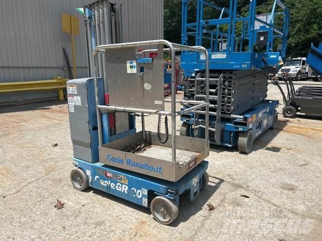 Genie GR-20 Vertikalūs stiebiniai keltuvai