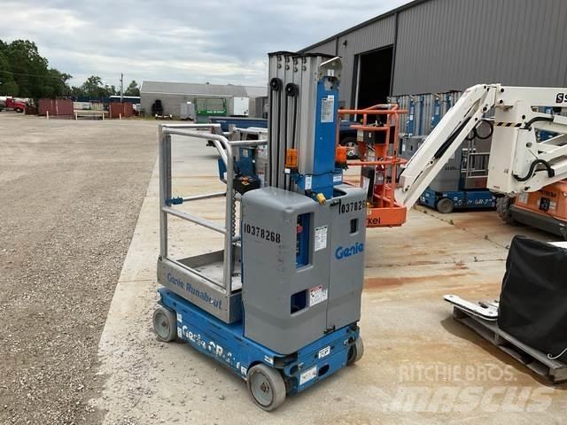 Genie GR-20 Vertikalūs stiebiniai keltuvai