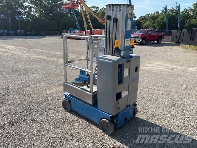 Genie GR-20 Vertikalūs stiebiniai keltuvai