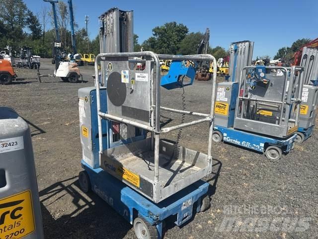 Genie GR-20 Vertikalūs stiebiniai keltuvai
