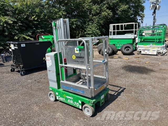 Genie GR-20 Vertikalūs stiebiniai keltuvai
