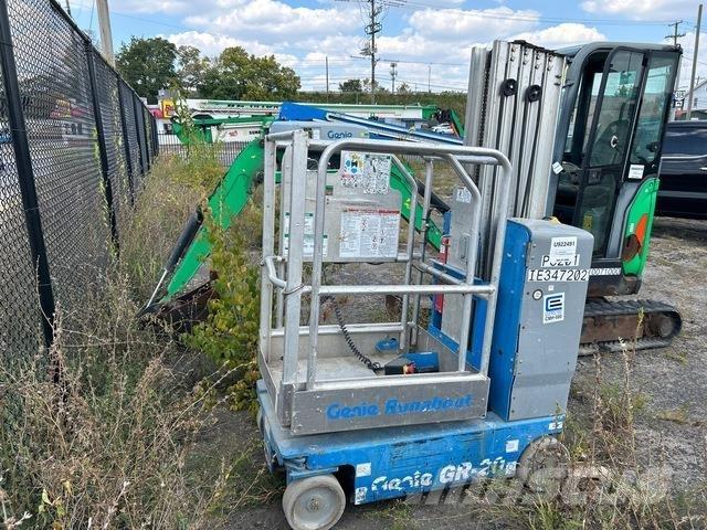 Genie GR-20 Vertikalūs stiebiniai keltuvai