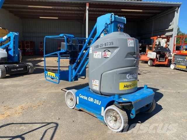Genie GR-26J Vertikalūs stiebiniai keltuvai