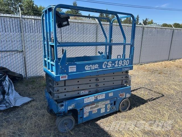 Genie GS-1930 Žirkliniai keltuvai