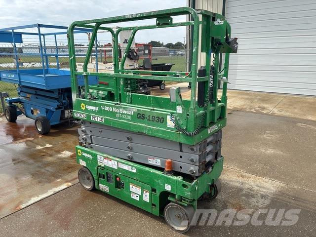 Genie GS-1930 Žirkliniai keltuvai