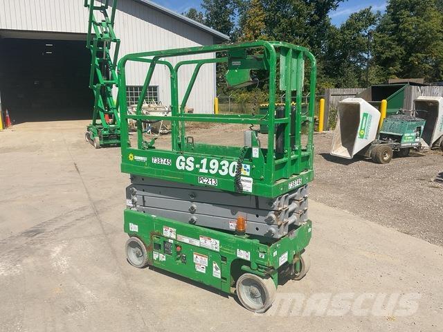 Genie GS-1930 Žirkliniai keltuvai