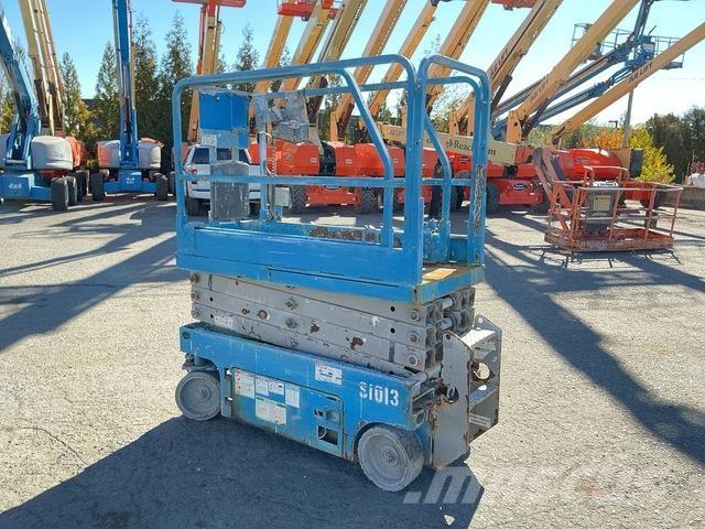 Genie GS-1930 Žirkliniai keltuvai