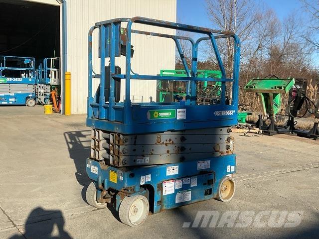 Genie GS-1930 Žirkliniai keltuvai