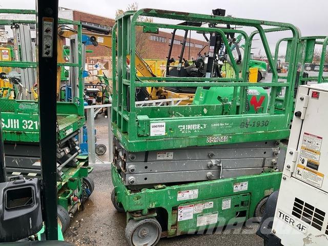 Genie GS-1930 Žirkliniai keltuvai