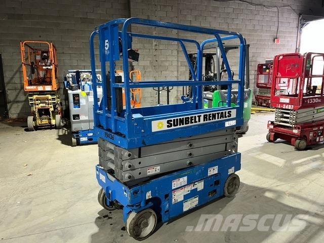 Genie GS-1930 Žirkliniai keltuvai