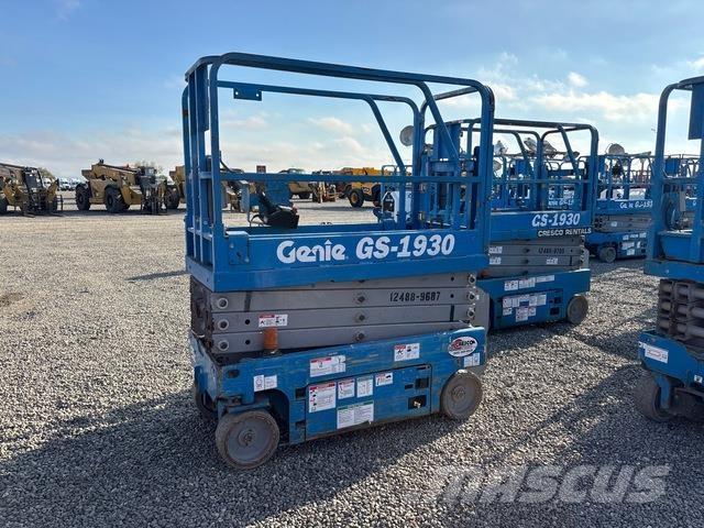 Genie GS-1930 Žirkliniai keltuvai