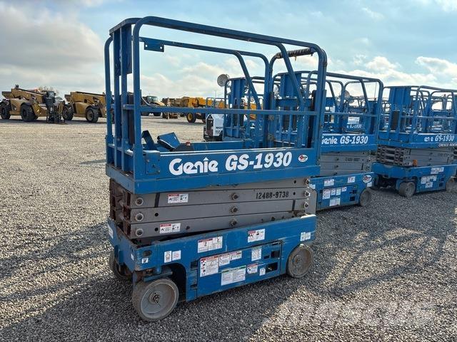 Genie GS-1930 Žirkliniai keltuvai