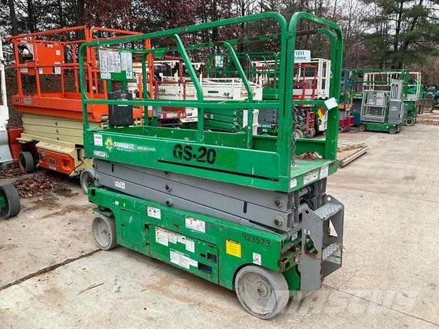 Genie GS-2032 Žirkliniai keltuvai