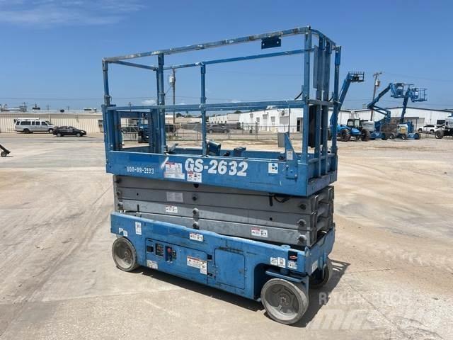Genie GS-2632 Žirkliniai keltuvai