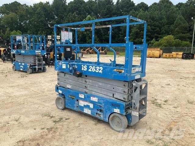 Genie GS-2632 Žirkliniai keltuvai
