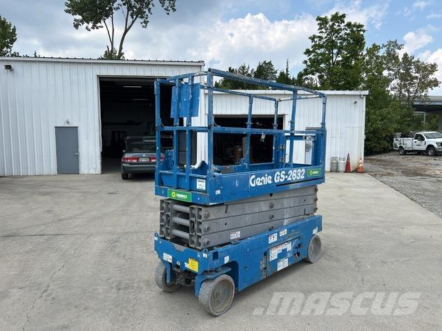 Genie GS-2632 Žirkliniai keltuvai