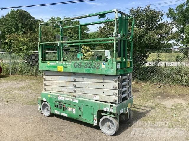 Genie GS-3232 Žirkliniai keltuvai