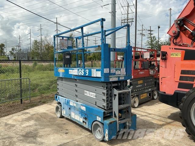 Genie GS-3232 Žirkliniai keltuvai