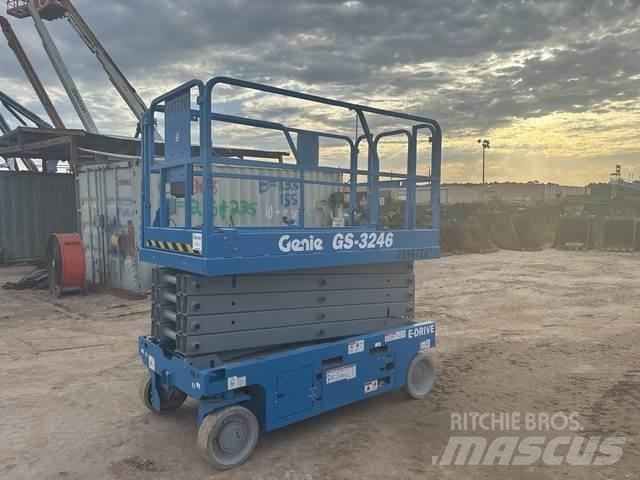 Genie GS-3246 Žirkliniai keltuvai