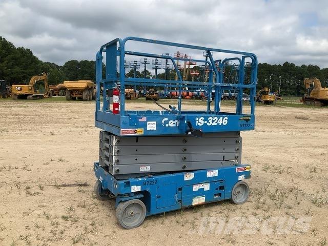 Genie GS-3246 Žirkliniai keltuvai