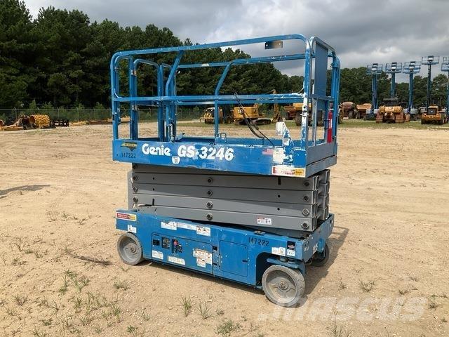 Genie GS-3246 Žirkliniai keltuvai