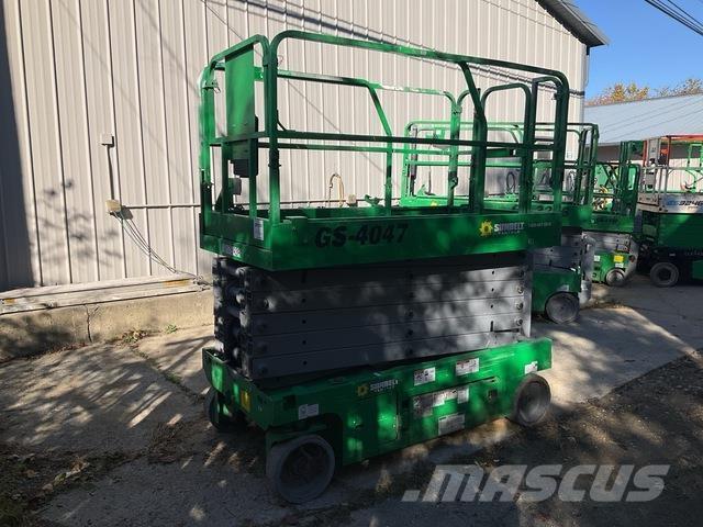 Genie GS-4047 Žirkliniai keltuvai