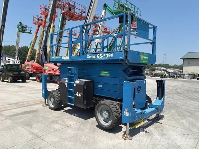 Genie GS-5390 Žirkliniai keltuvai