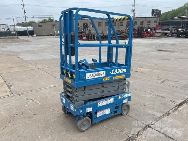 Genie GS1330M Žirkliniai keltuvai