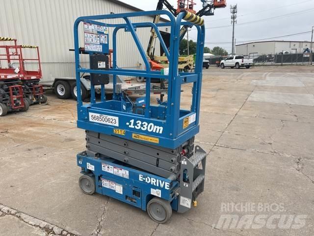 Genie GS1330M Žirkliniai keltuvai