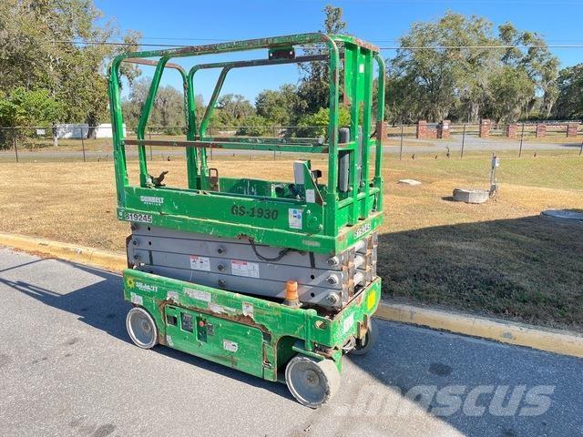 Genie GS1930 Žirkliniai keltuvai