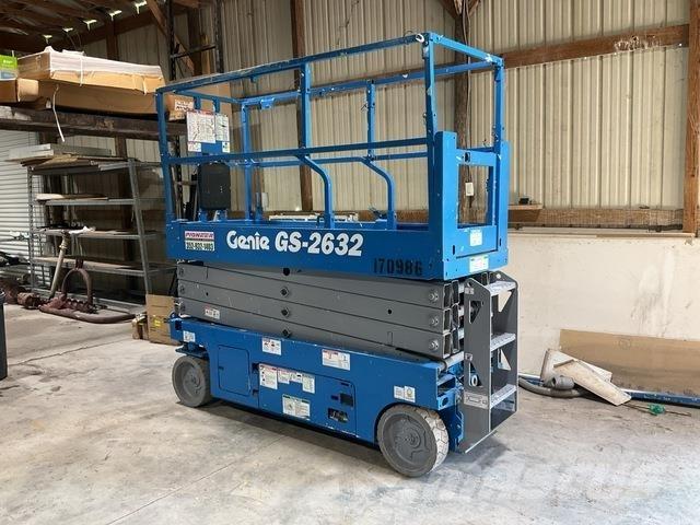 Genie GS2632 Žirkliniai keltuvai