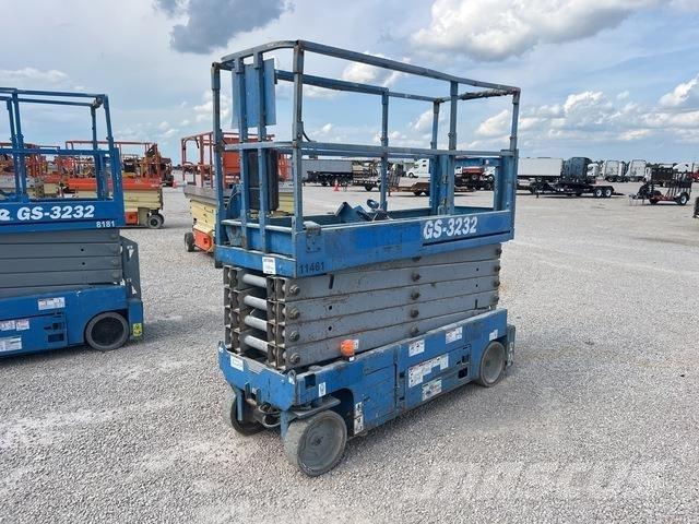 Genie GS3232 Žirkliniai keltuvai